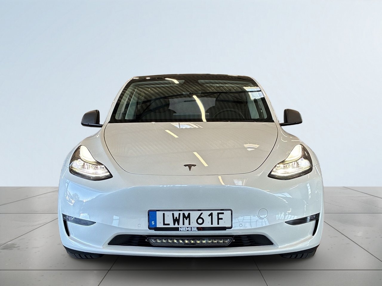 Tesla Model Y 2022, photo 2/10