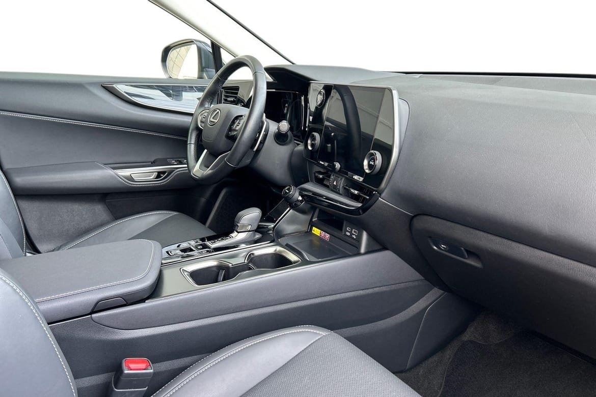 Lexus NX 450h+ Business Plus Backkamera 2023, bild 6/10