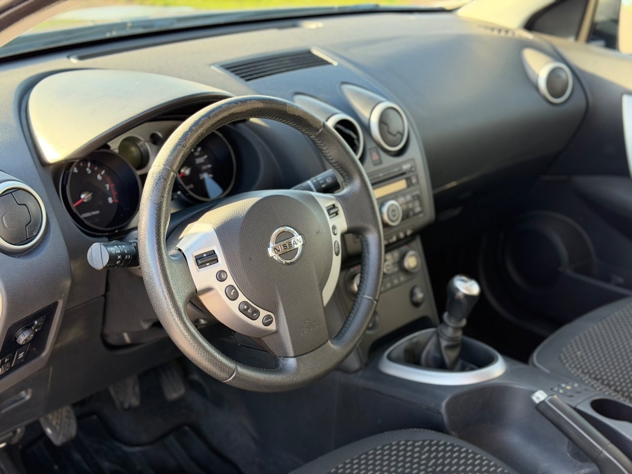 Nissan Qashqai 2.0 2008, bild 6/10