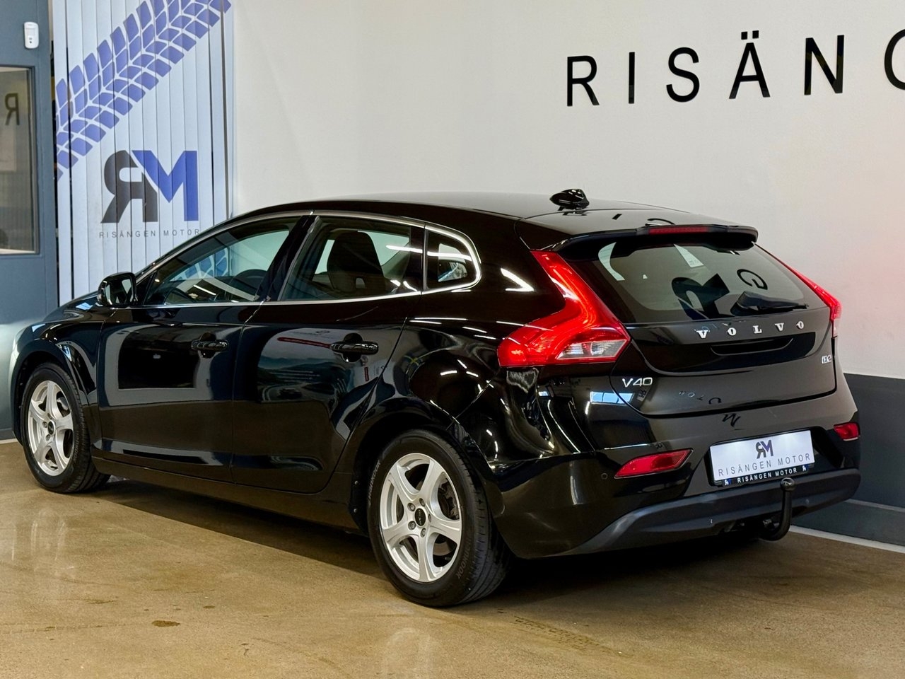 Volvo V40 D2 Momentum 2015, bild 3/10