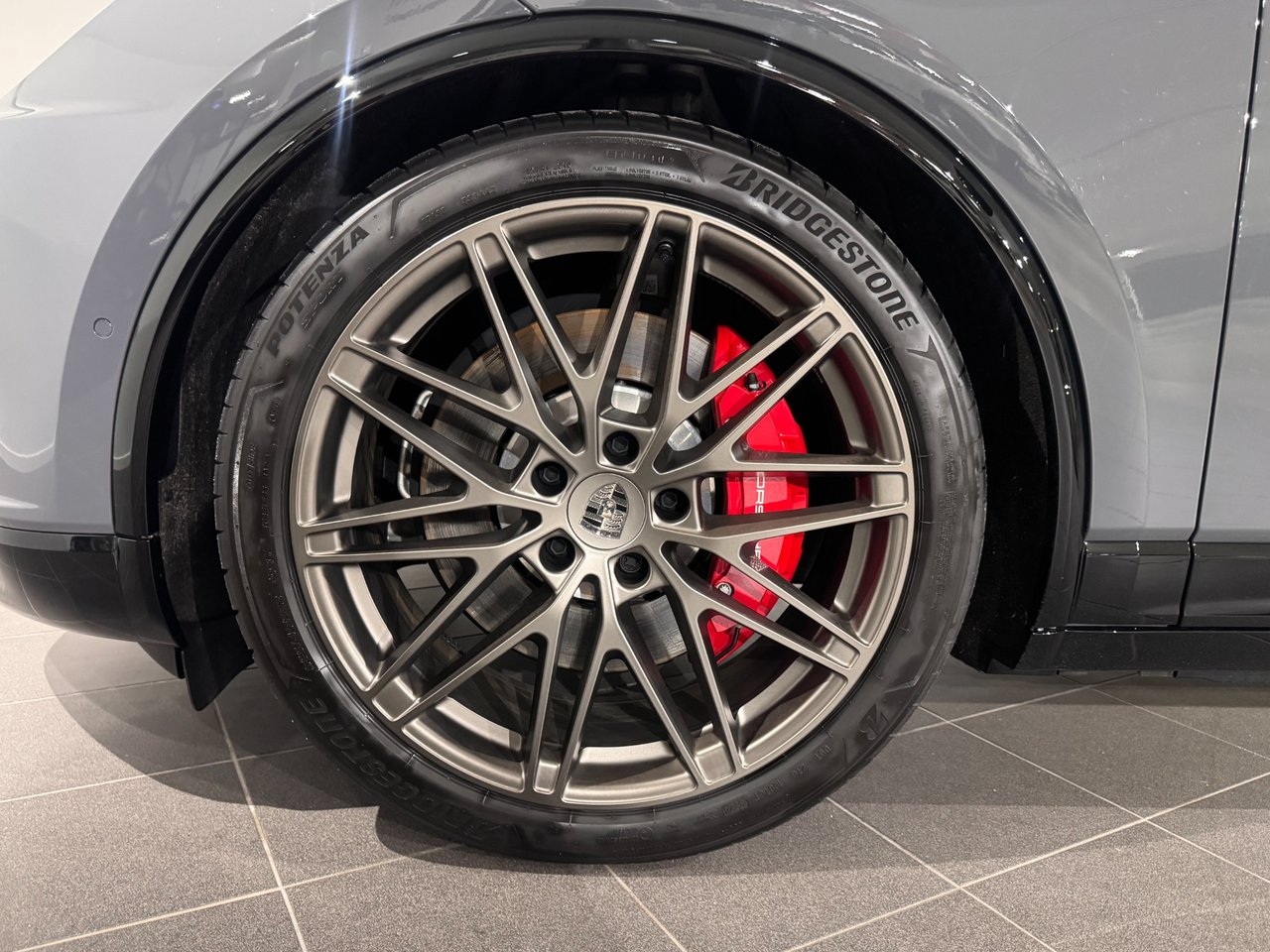 Porsche Macan Turbo 2025, bild 7/10