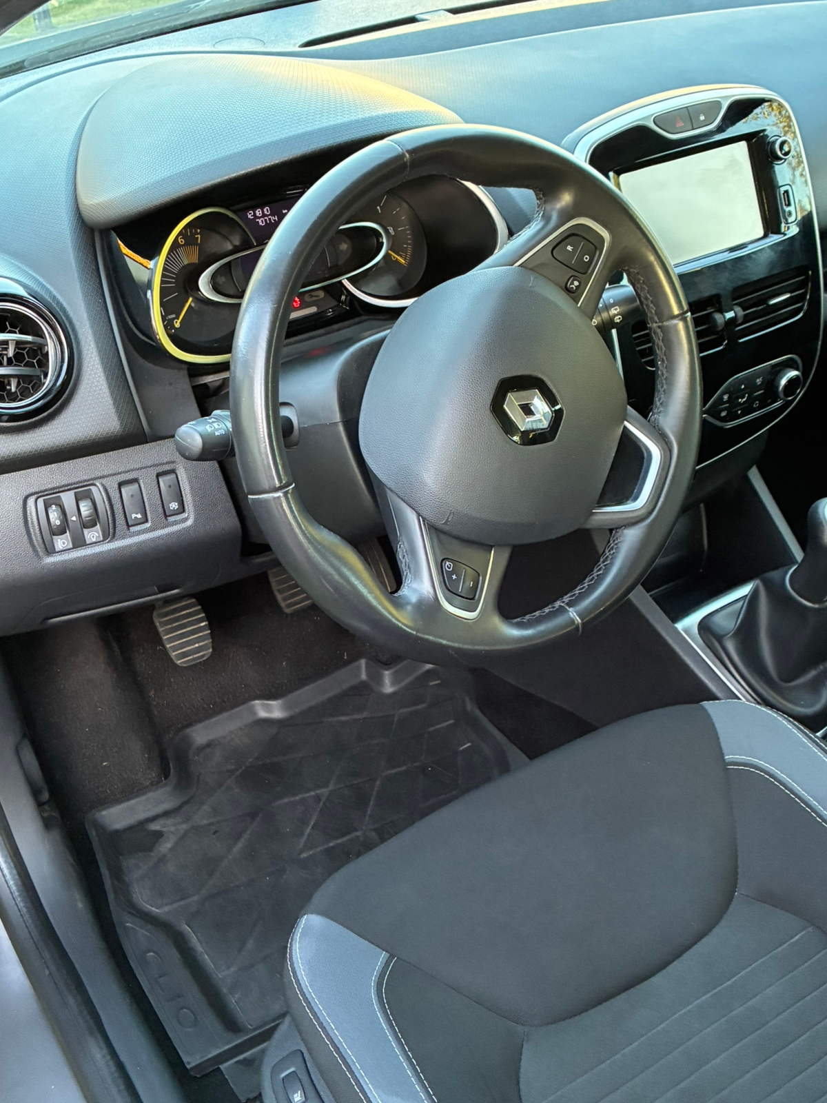 Renault Clio 0.9 TCe Manuell 2016, bild 5/10