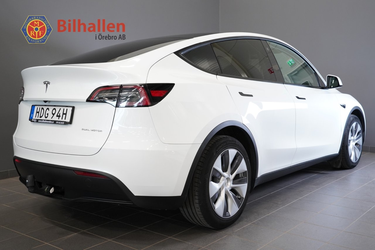 Tesla Model Y 2023, photo 6/10