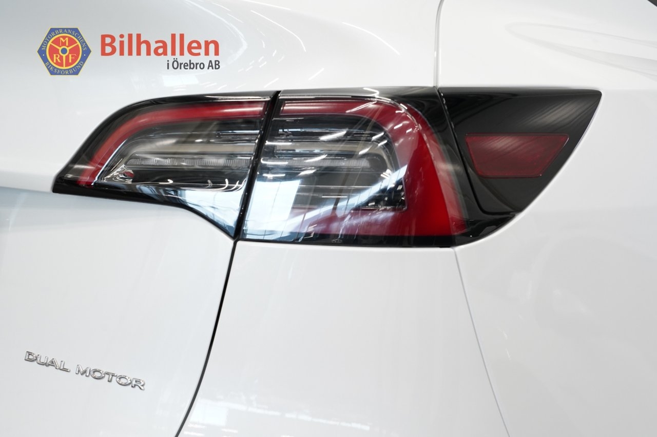 Tesla Model Y 2023, photo 7/10