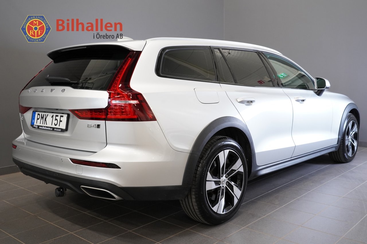 Volvo V60 Cross Country 2022, kuva 5/10
