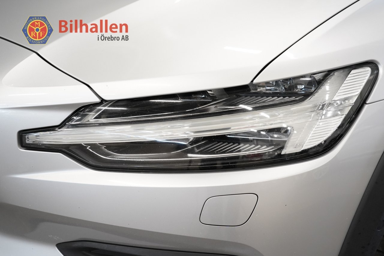 Volvo V60 Cross Country 2022, kuva 3/10
