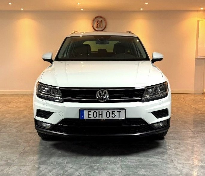 Volkswagen Tiguan 2.0 TSI 2020, bild 6/10