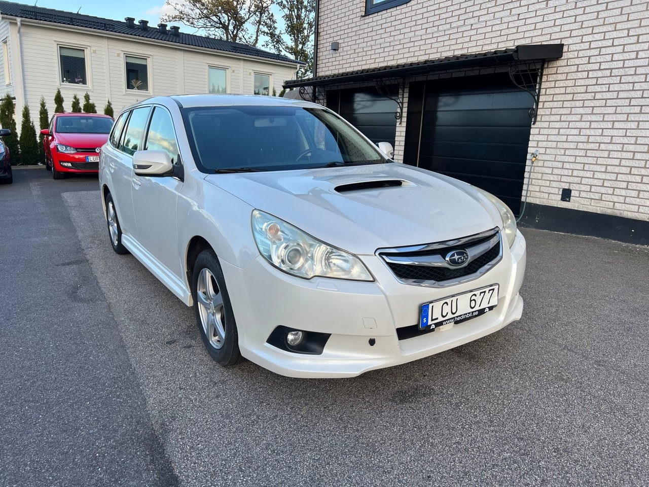 Subaru Legacy 2.0D 2011, bild 2/10