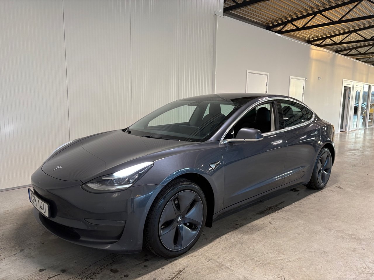 Tesla Model 3 2019, bild 4/10