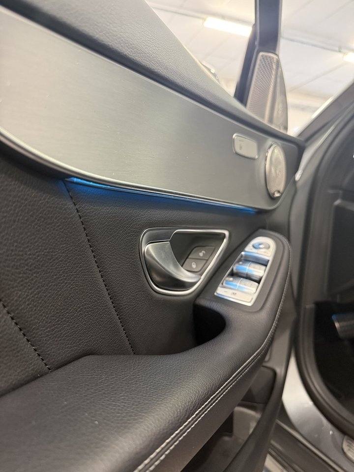 Mercedes-Benz C 2018, bild 6/10