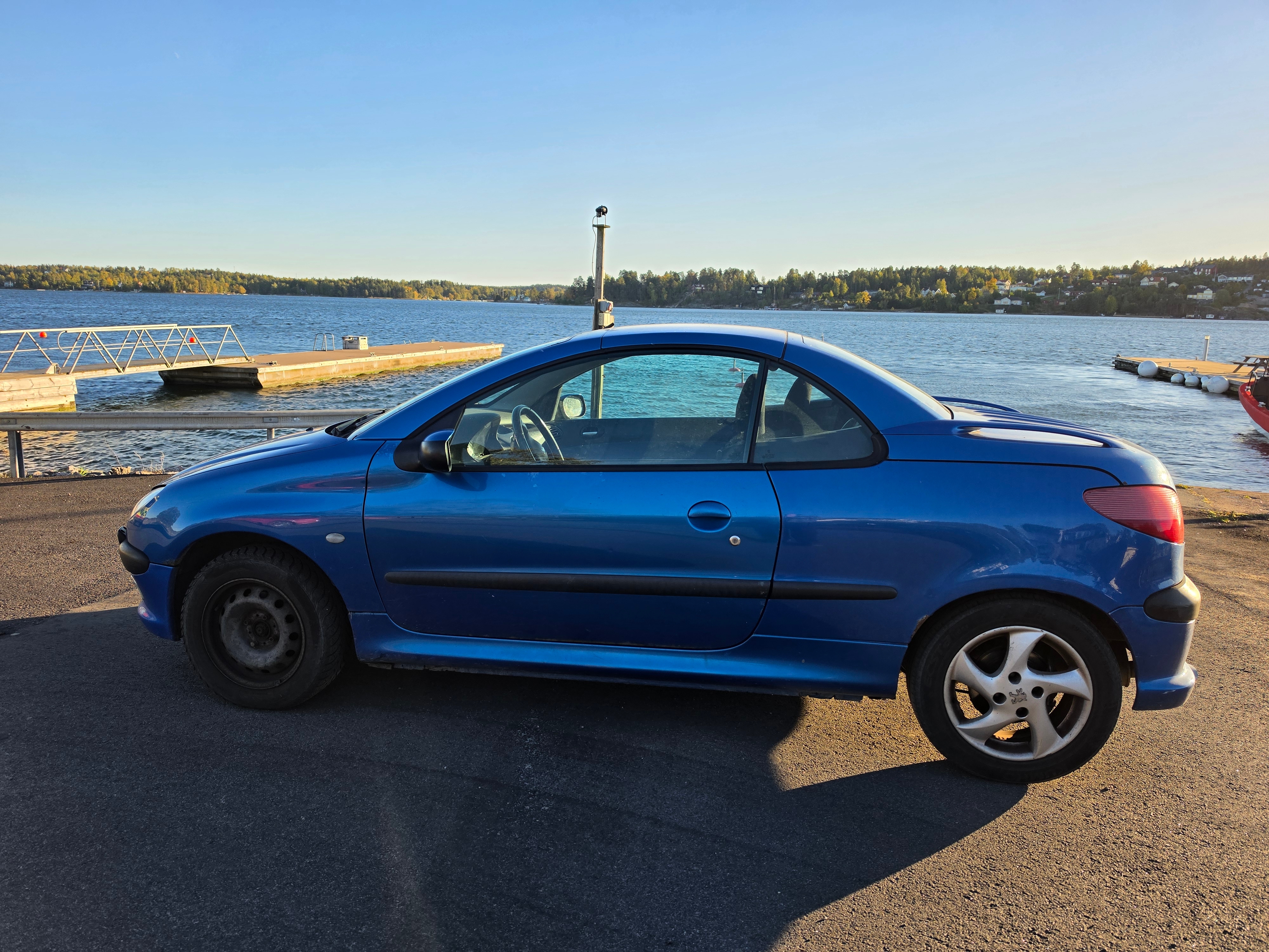 Peugeot 206 110 2002, kuva 2/10