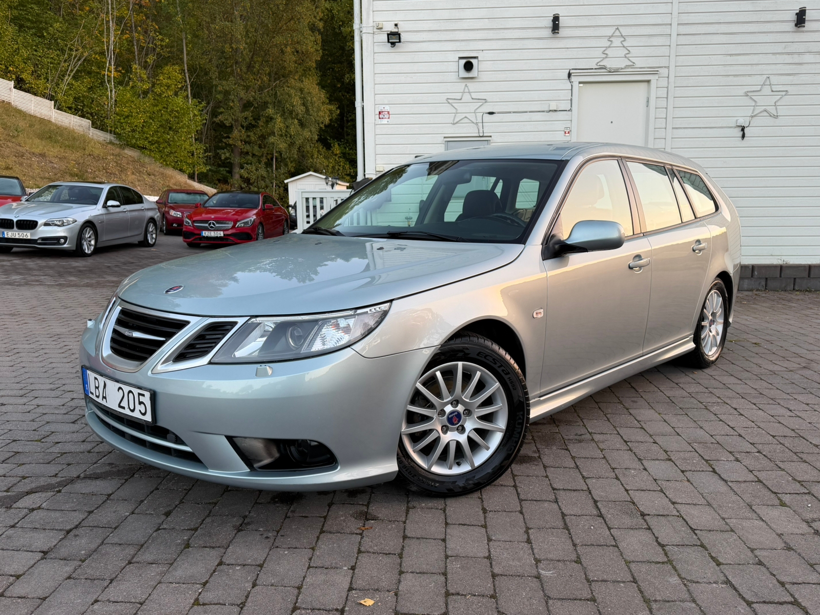 Saab 9-3 2010, bild 2/10