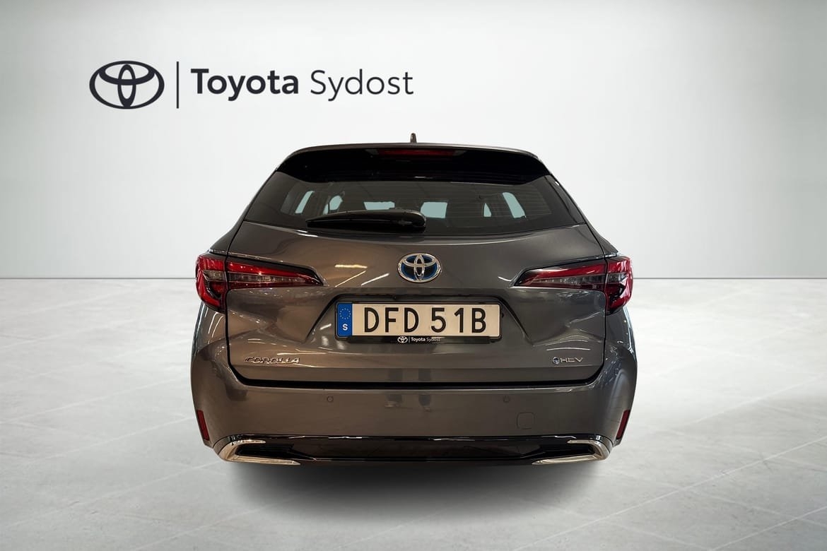 Toyota Corolla 1.8 Hybrid Active Plus 2024, photo 4/10
