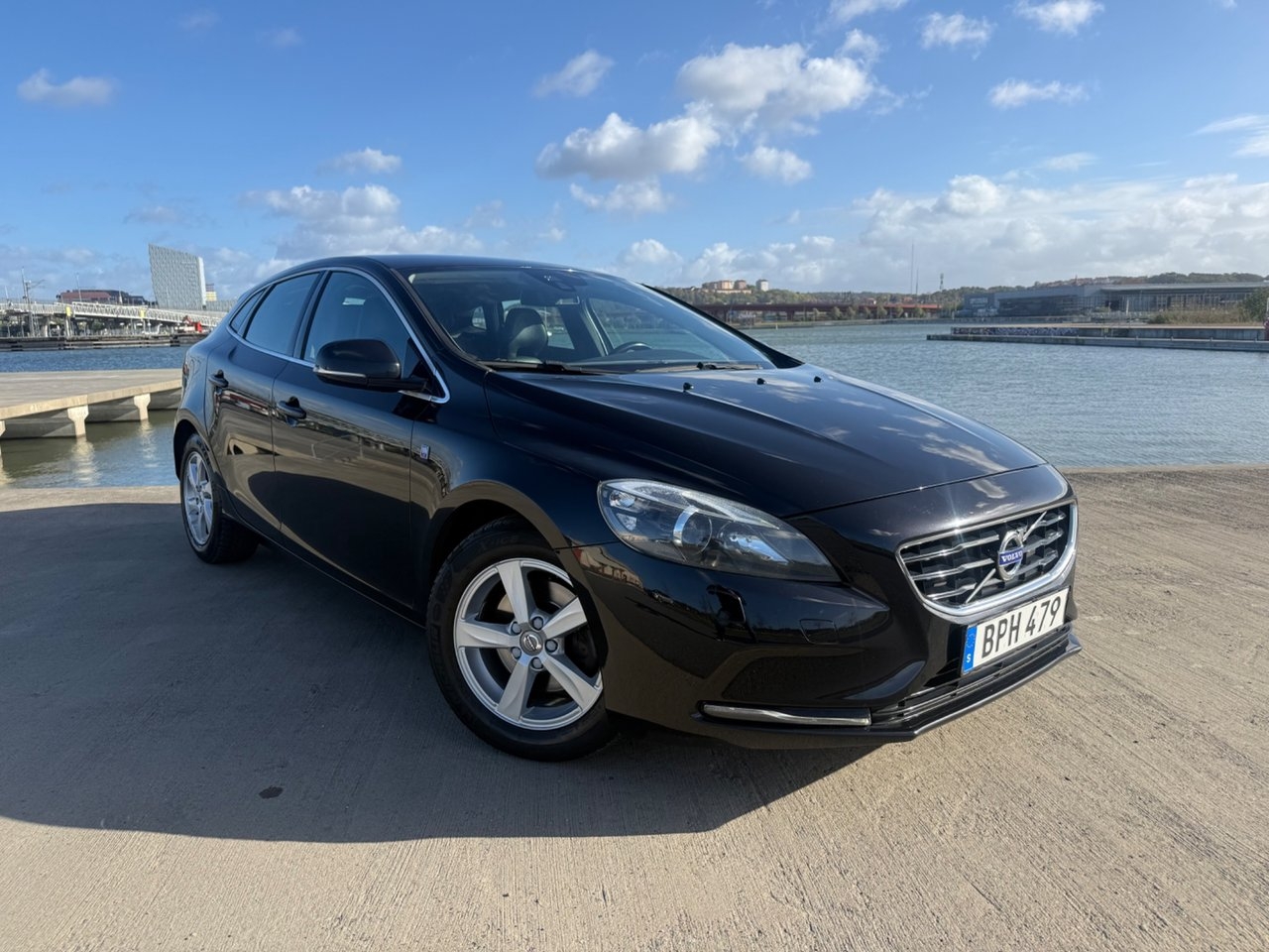 Volvo V40 D2