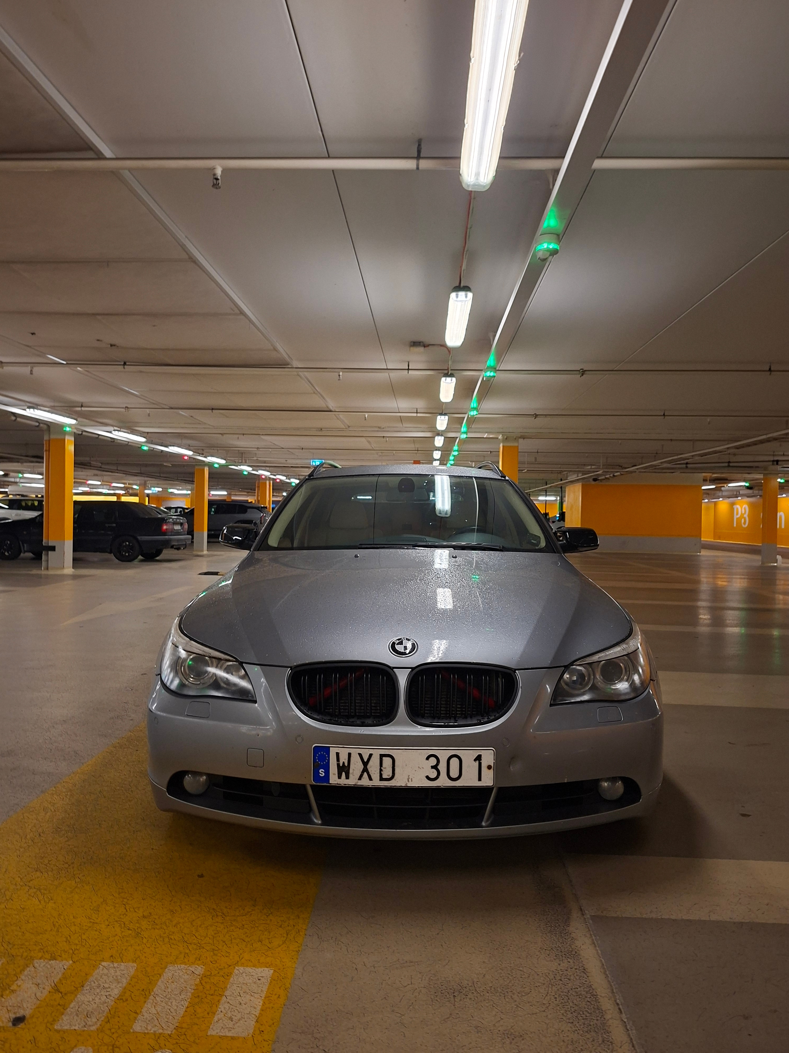 BMW 530i 2005, bild 2/9