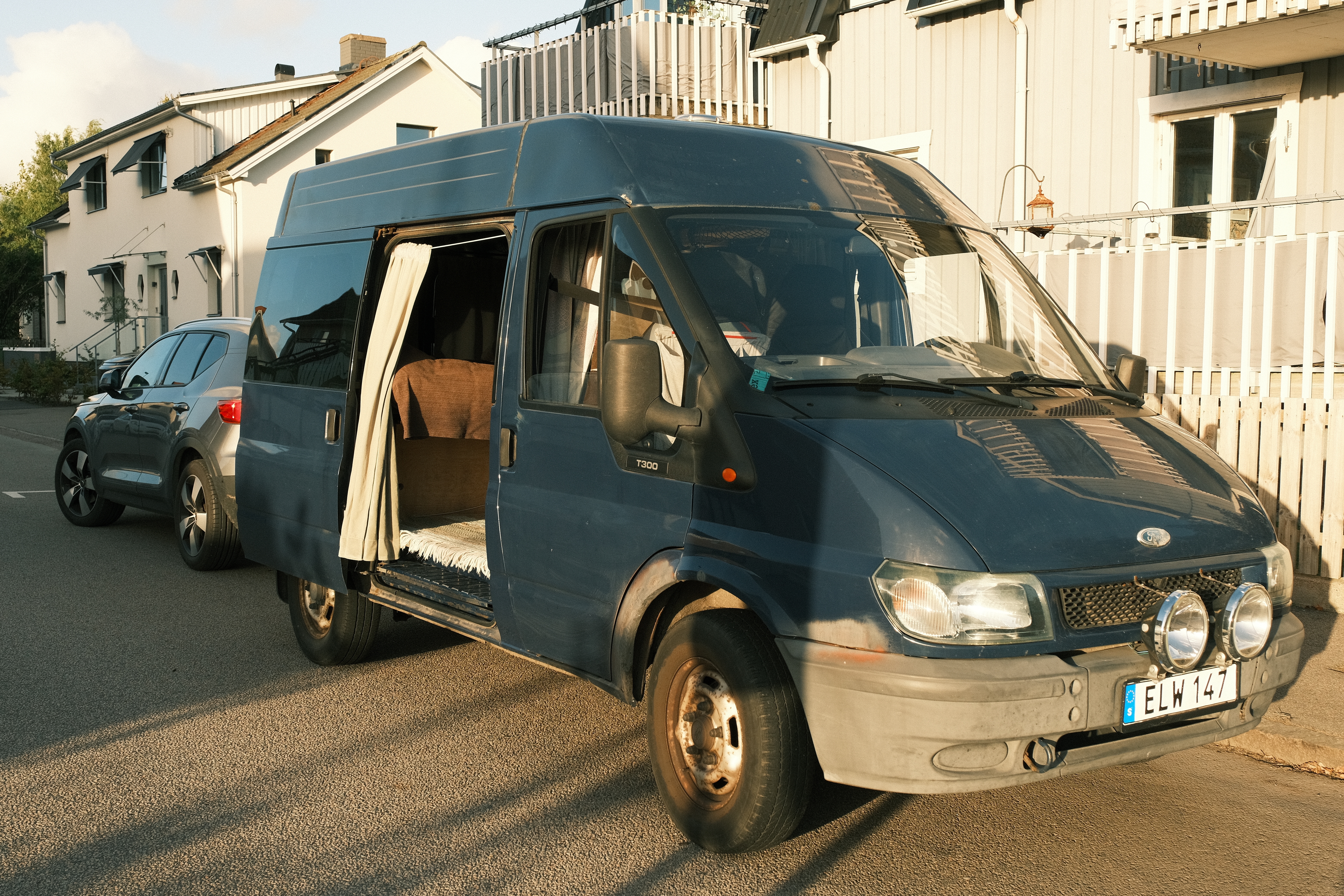 Ford Transit T300 Kombi 2.3 RWD Manuell 2004, bild 2/10