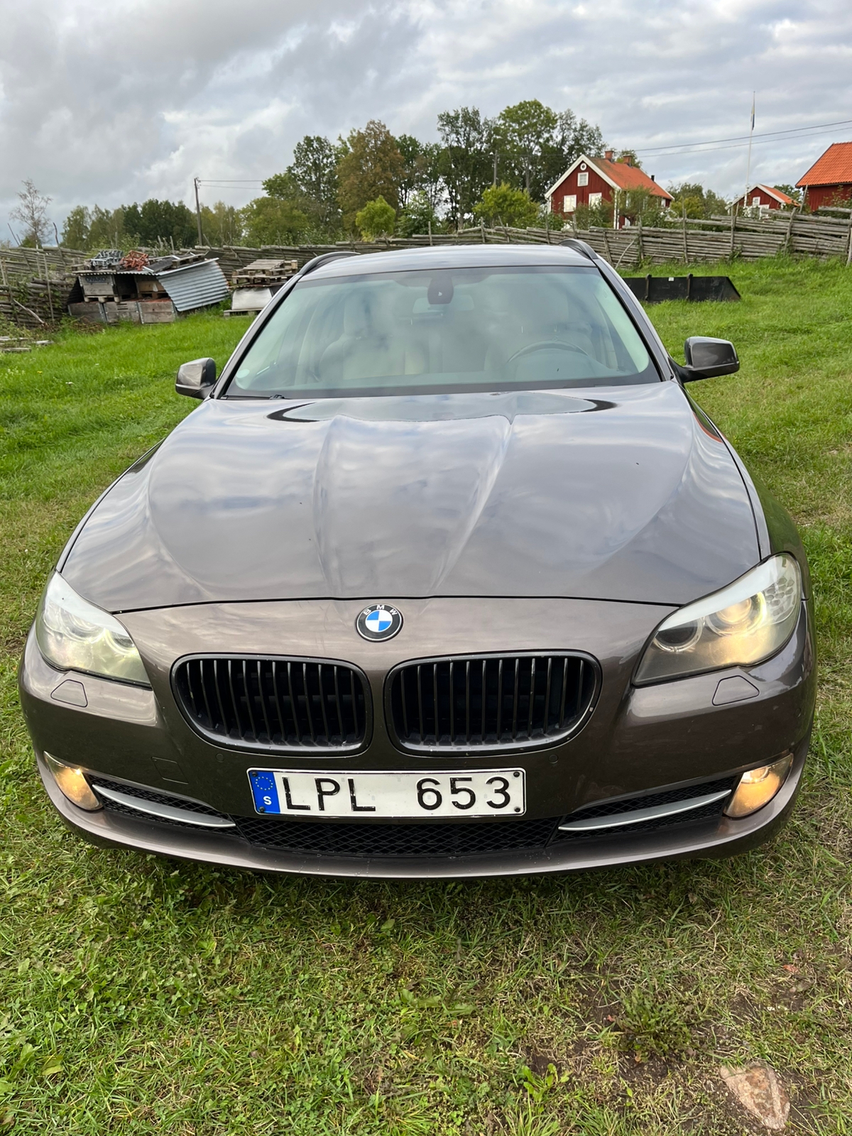 BMW 520d 2011, bild 2/10