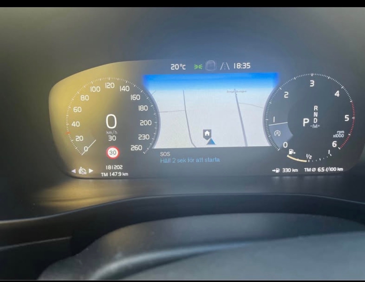 Volvo XC40 D3 2019, kuva 6/9
