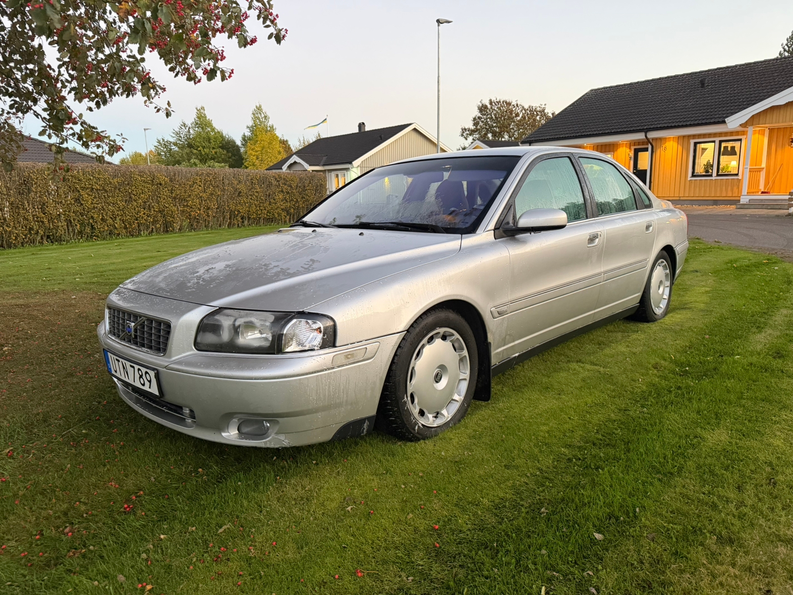 Volvo S80 2.4 2004, kuva 4/6