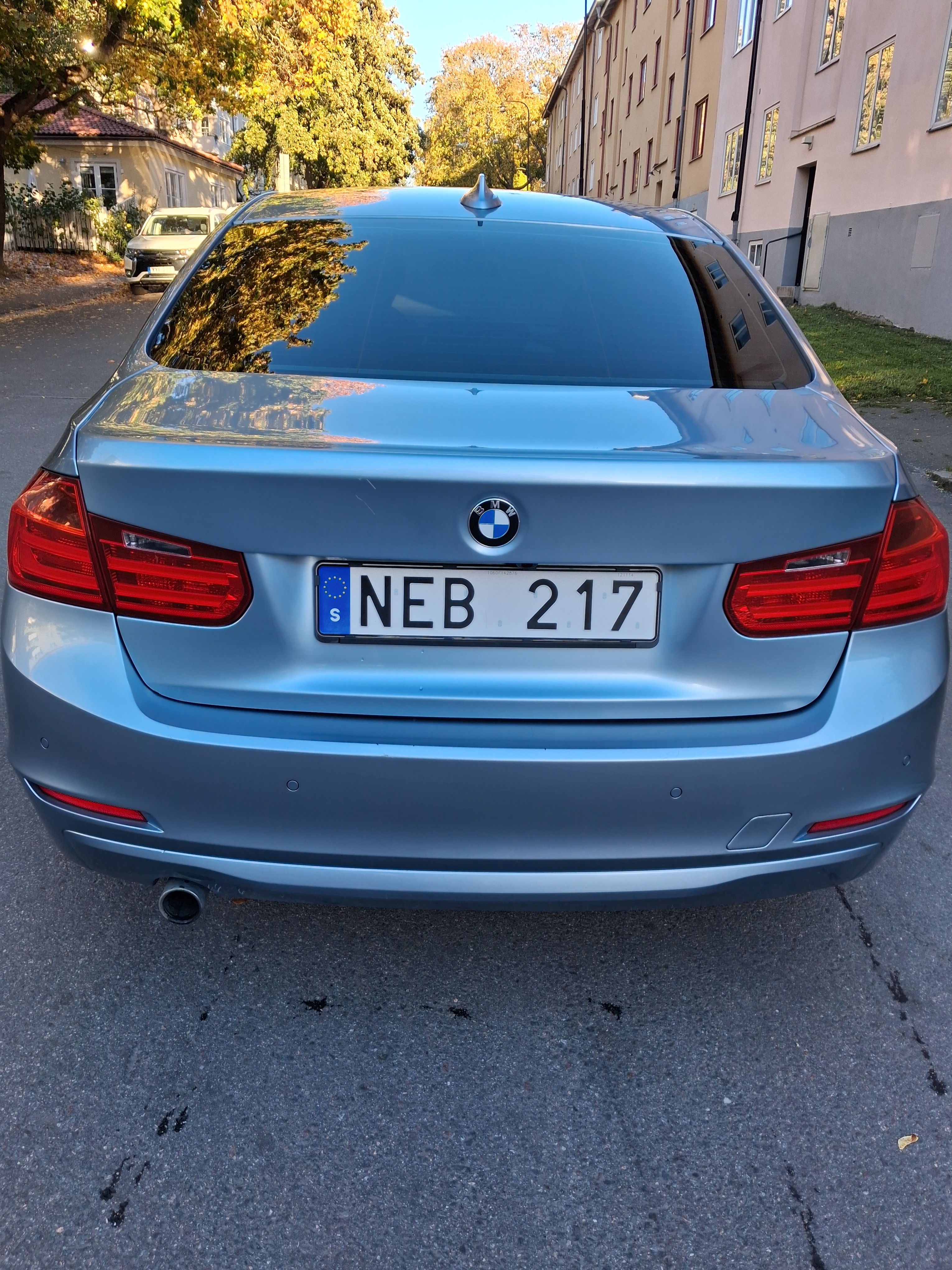BMW 320d 2013, bild 5/10