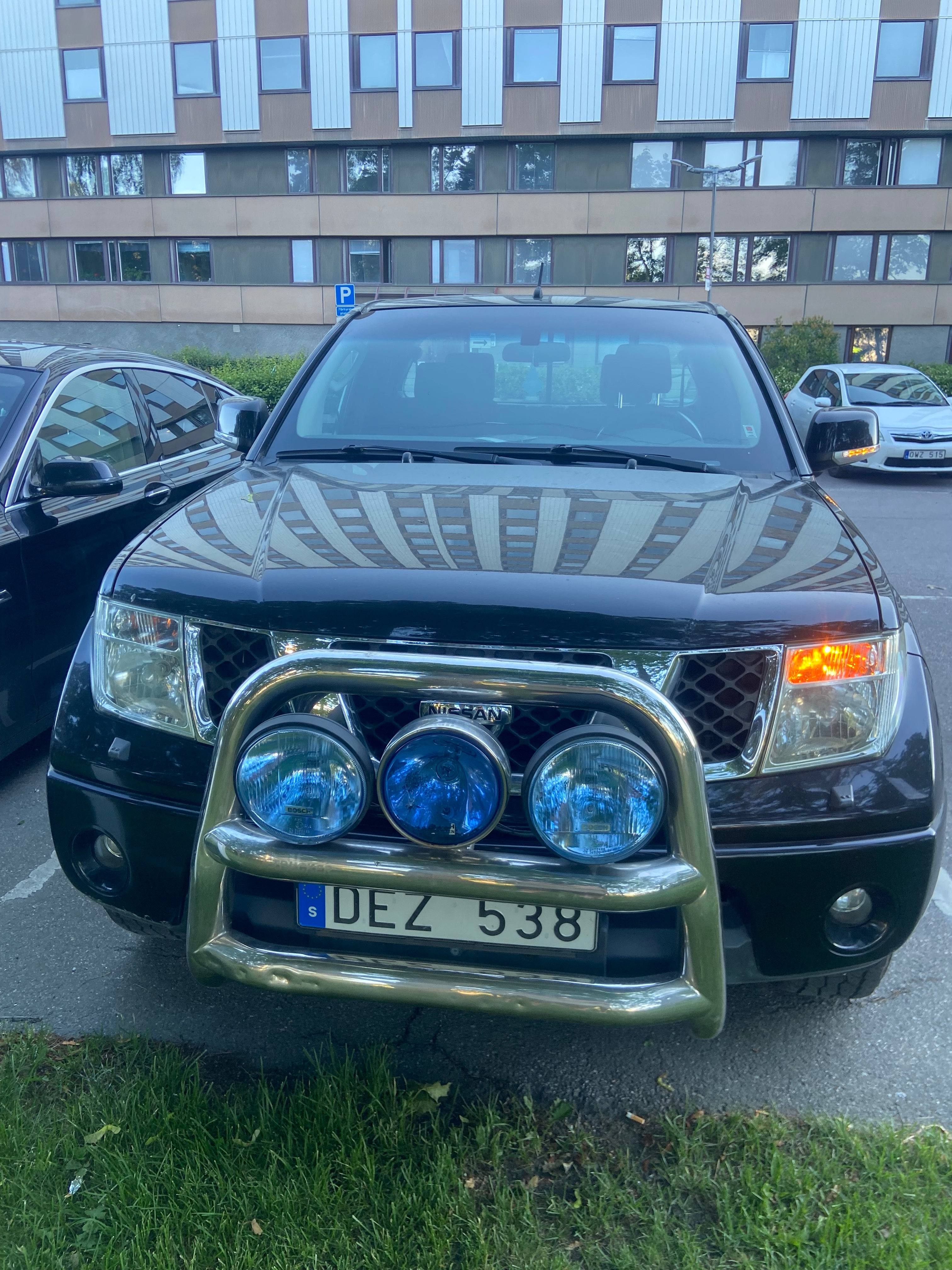 Nissan Navara 2.5 dCi 2010, bild 5/10