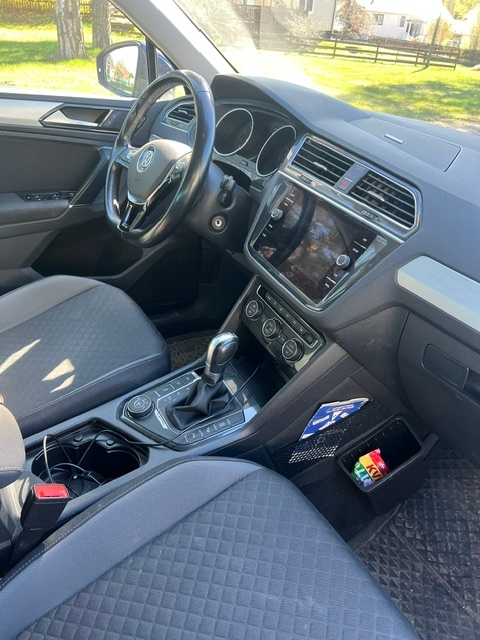 Volkswagen Tiguan 2018, bild 3/4