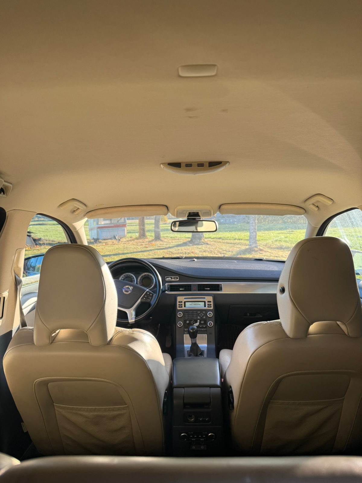 Volvo V70 2.5FT 2010, kuva 5/7