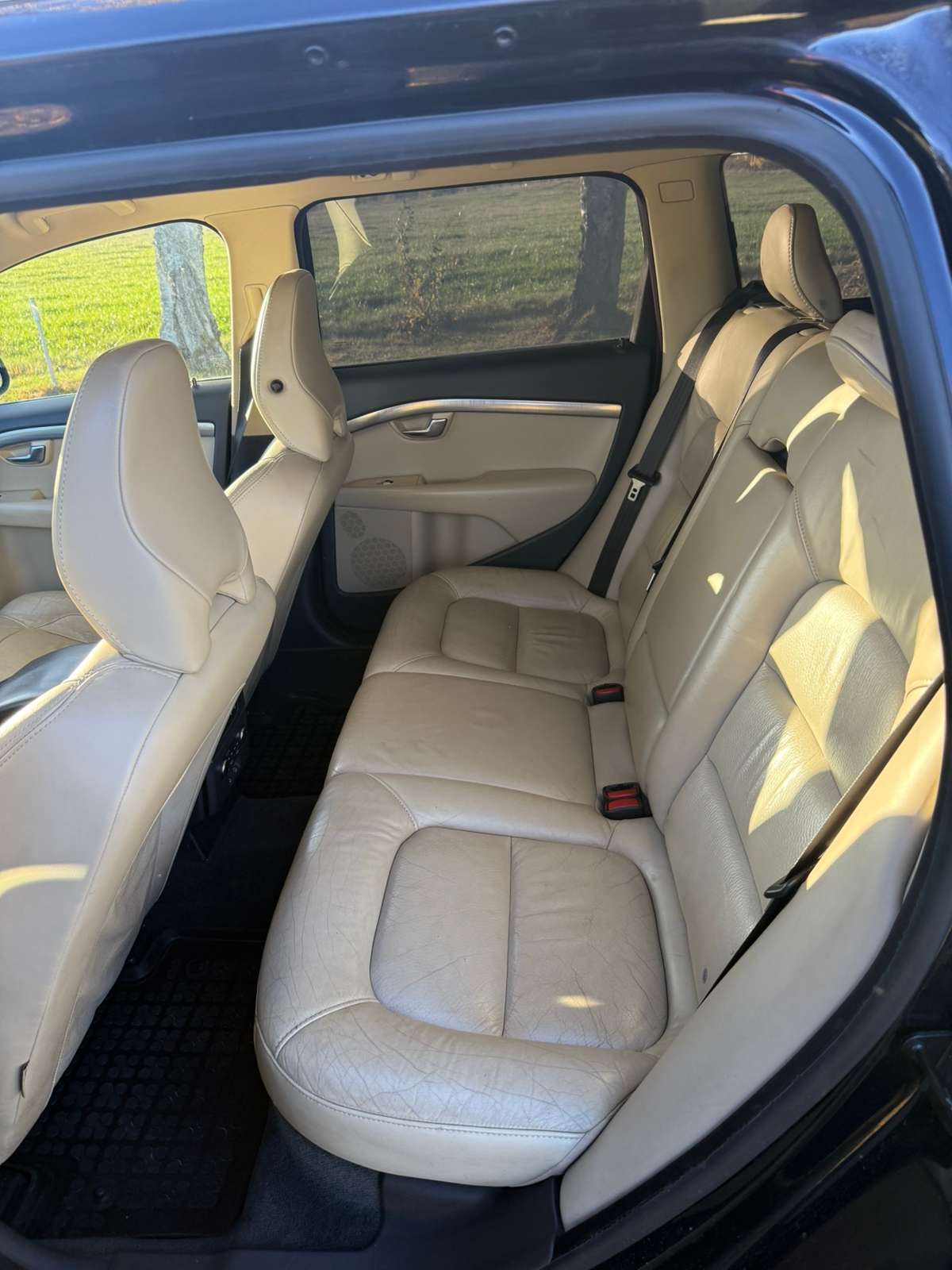 Volvo V70 2.5FT 2010, kuva 6/7