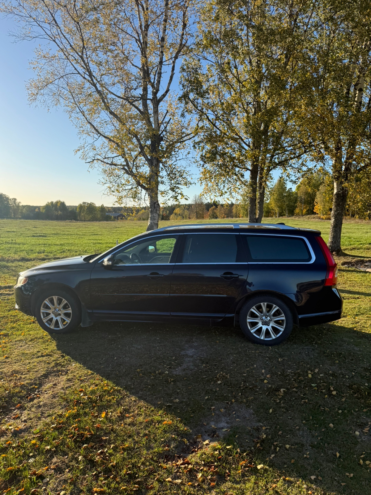 Volvo V70 2.5FT 2010, kuva 4/7