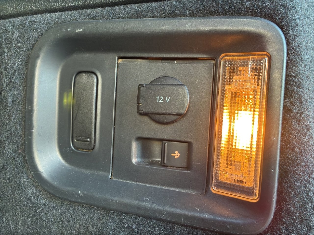 Volkswagen Sharan 2.0 TDI SCR 2015, kuva 7/27
