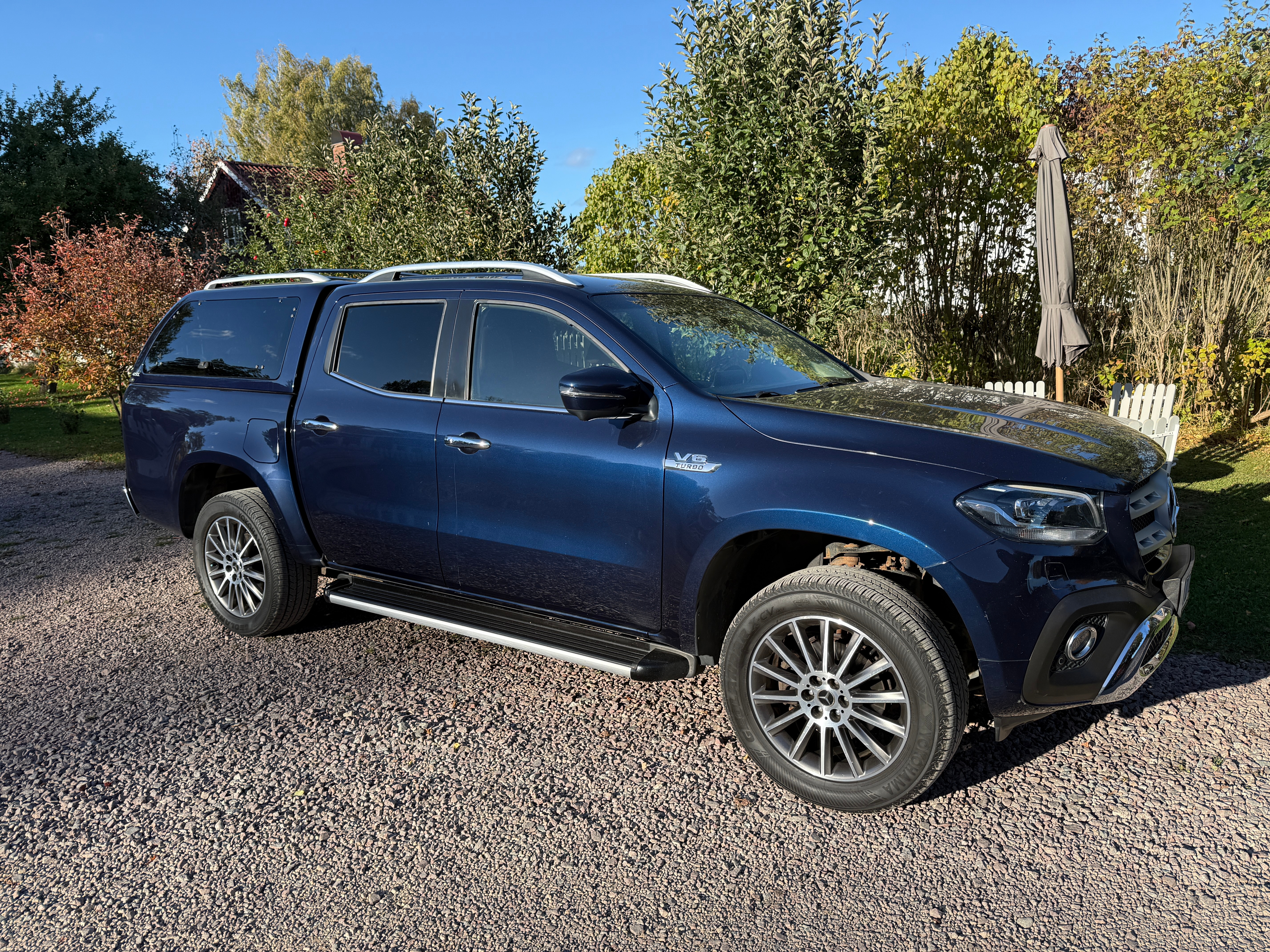 Mercedes-Benz X