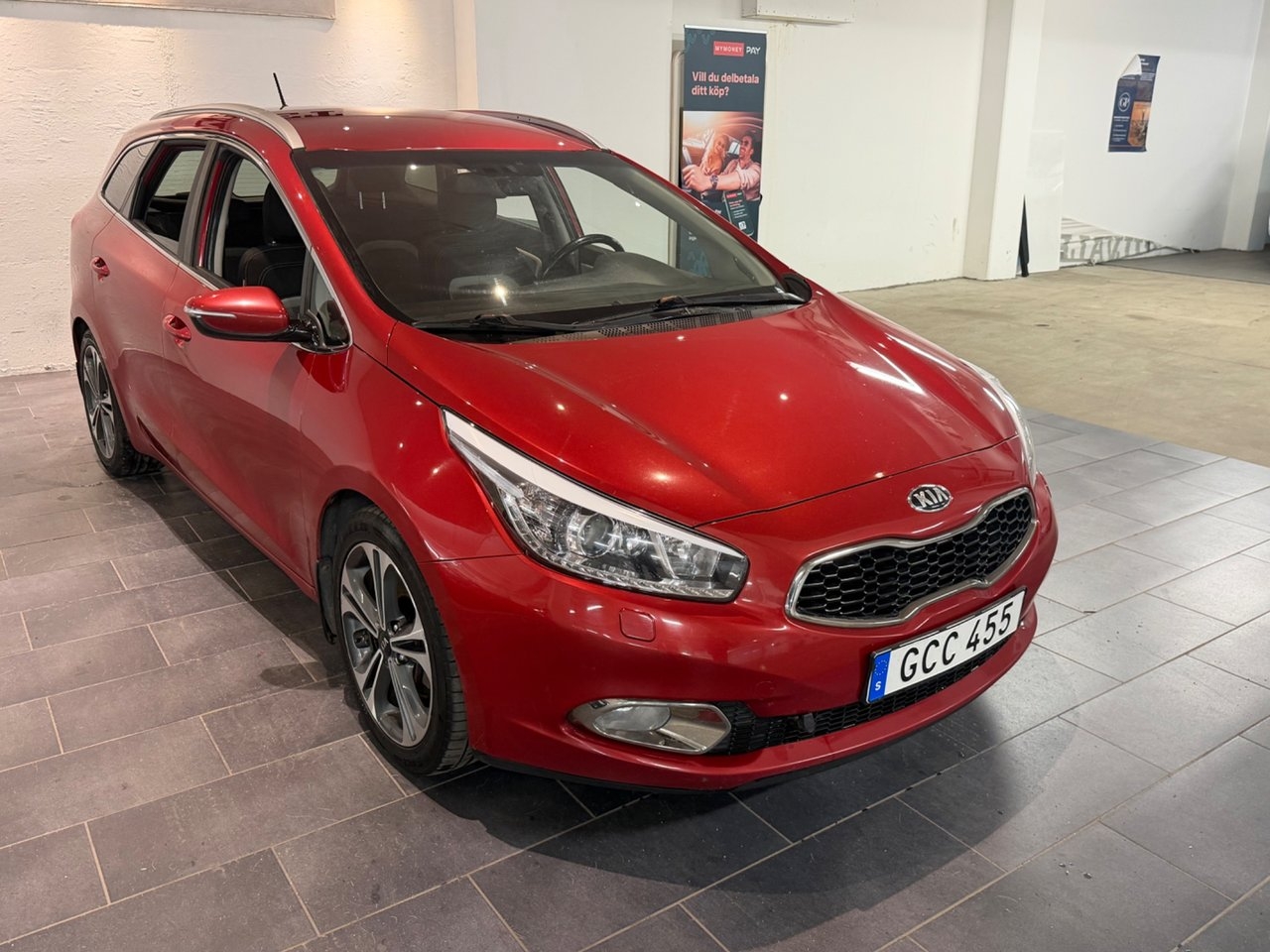 Kia Ceed 1.6 CRDi 128 2015, bild 2/10