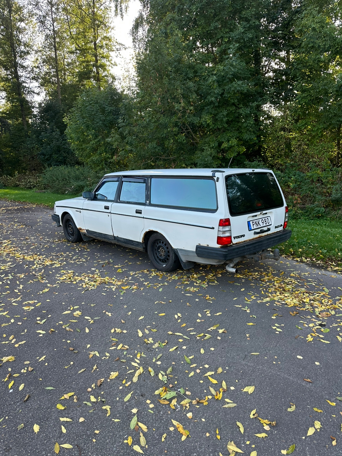 Volvo 240 Kombi 2.3 Manuell 1993, bild 2/3