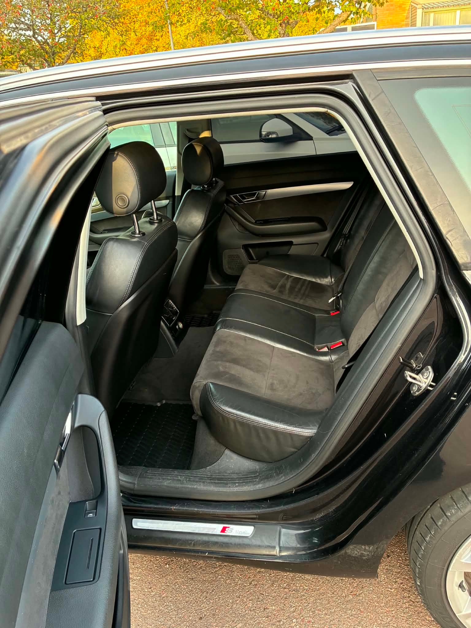 Audi A6 2.0 TDI 2011, bild 5/7