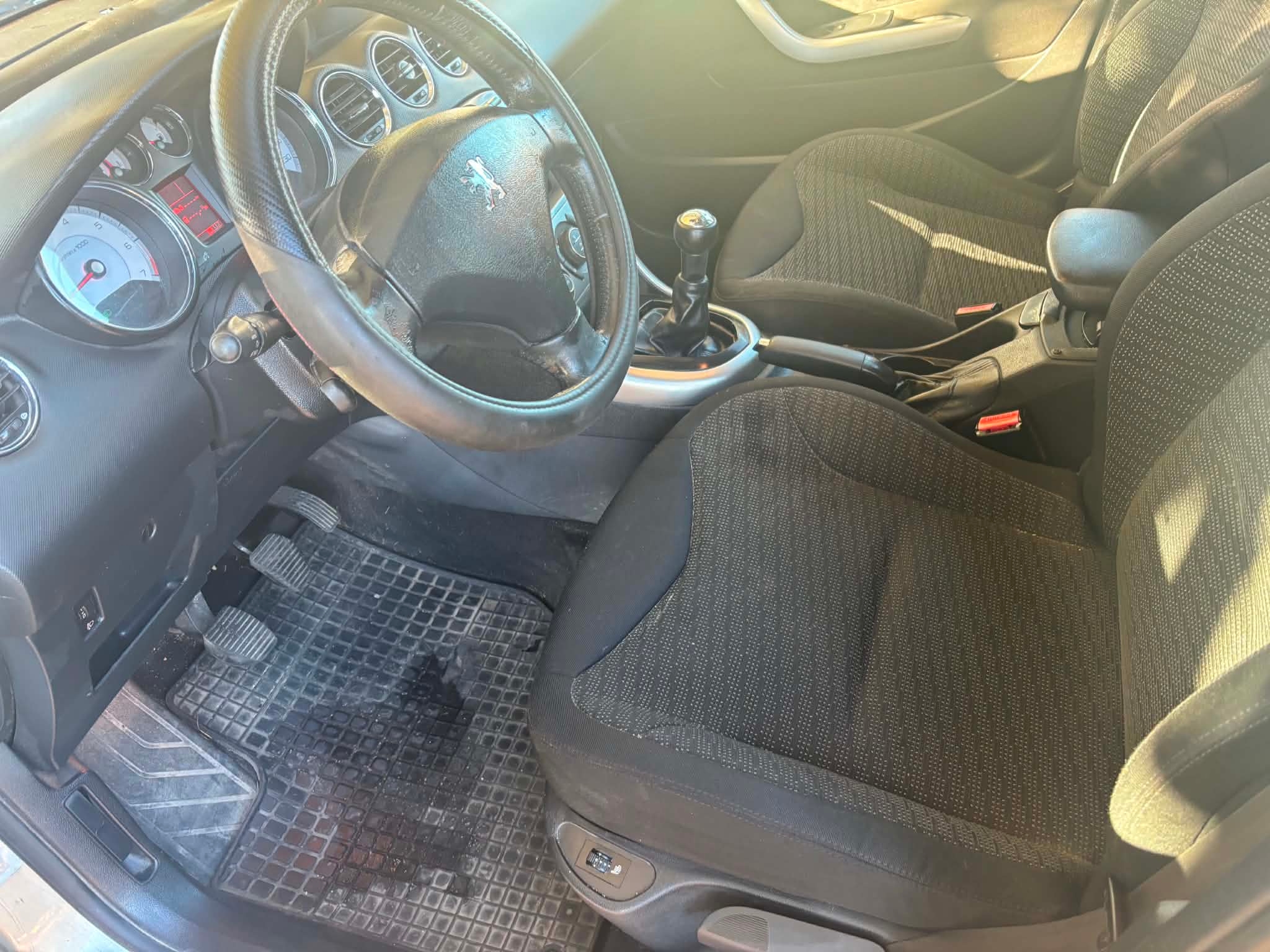 Peugeot 308 SW 2.0 Bioflex Manuell 2009, bild 4/8