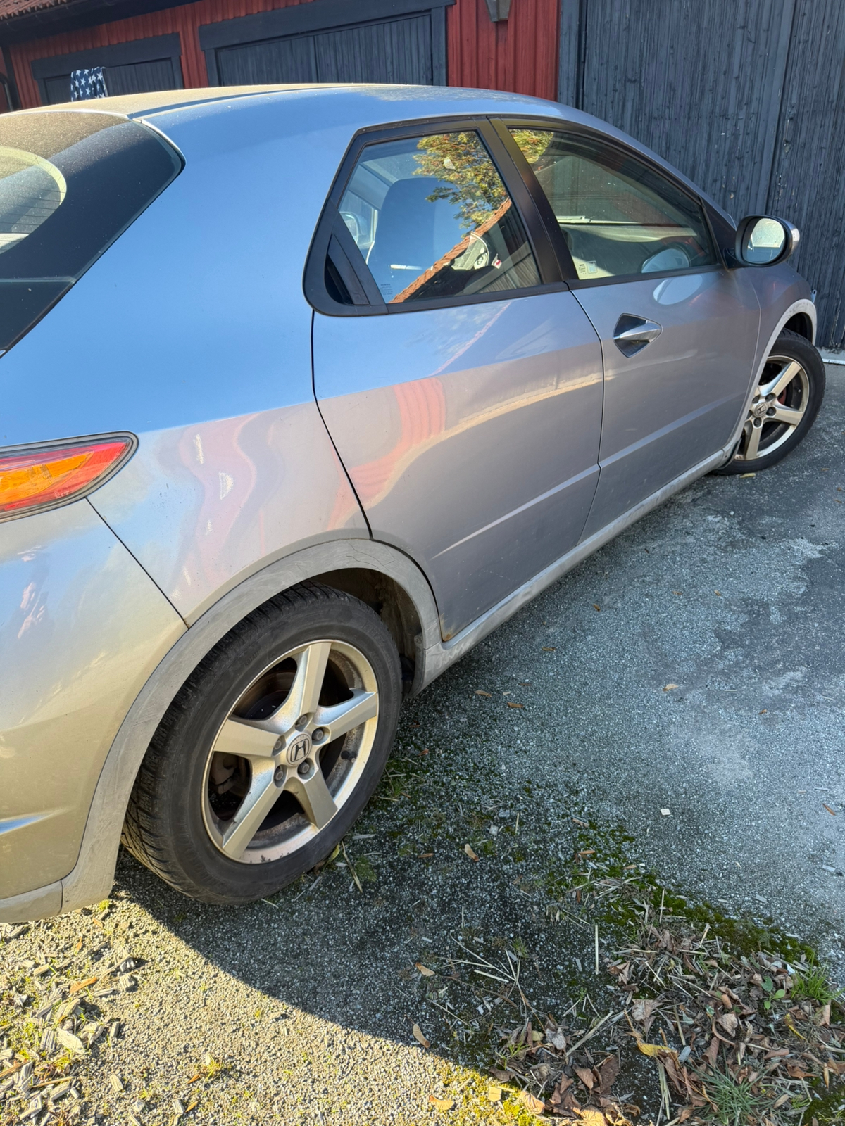 Honda Civic 5-dörrar 1.8 i-VTEC Manuell 2006, bild 6/7
