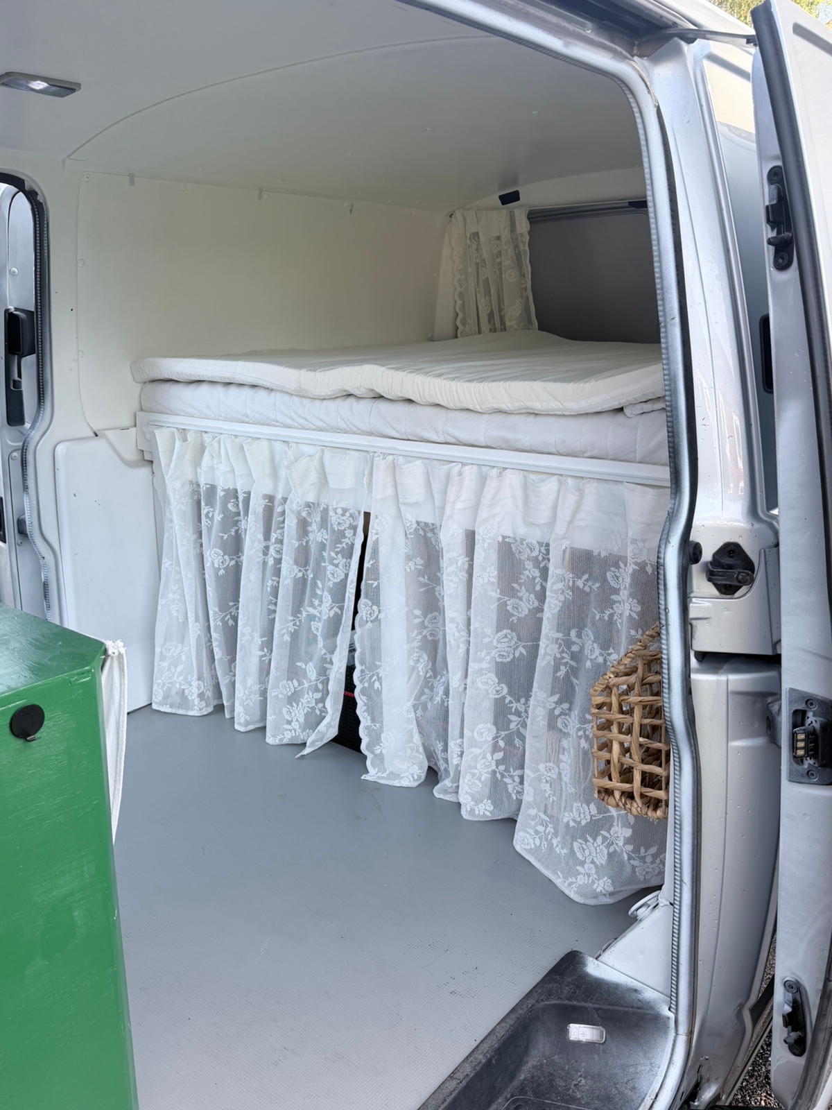 Volkswagen Transporter 2.0 TDI SCR 2016, bild 7/8