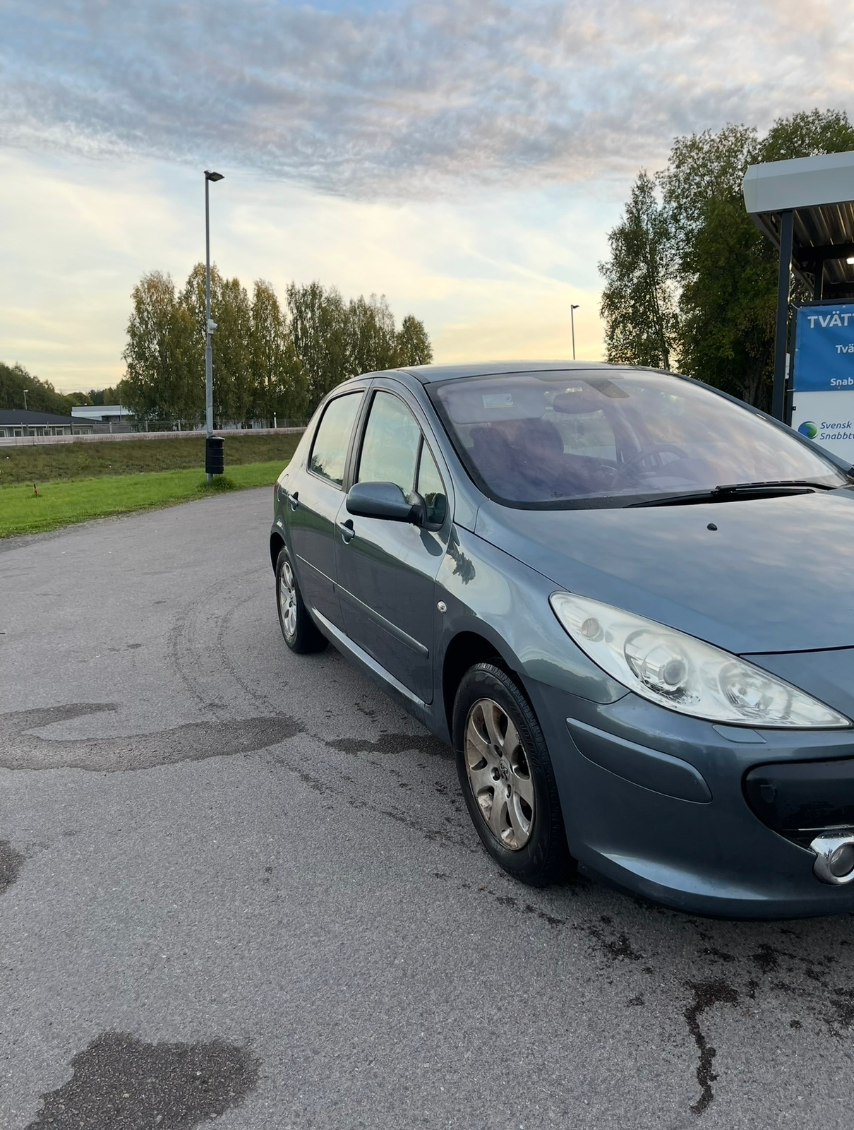 Peugeot 307 5-dörrar 1.6 Manuell 2008, bild 3/4