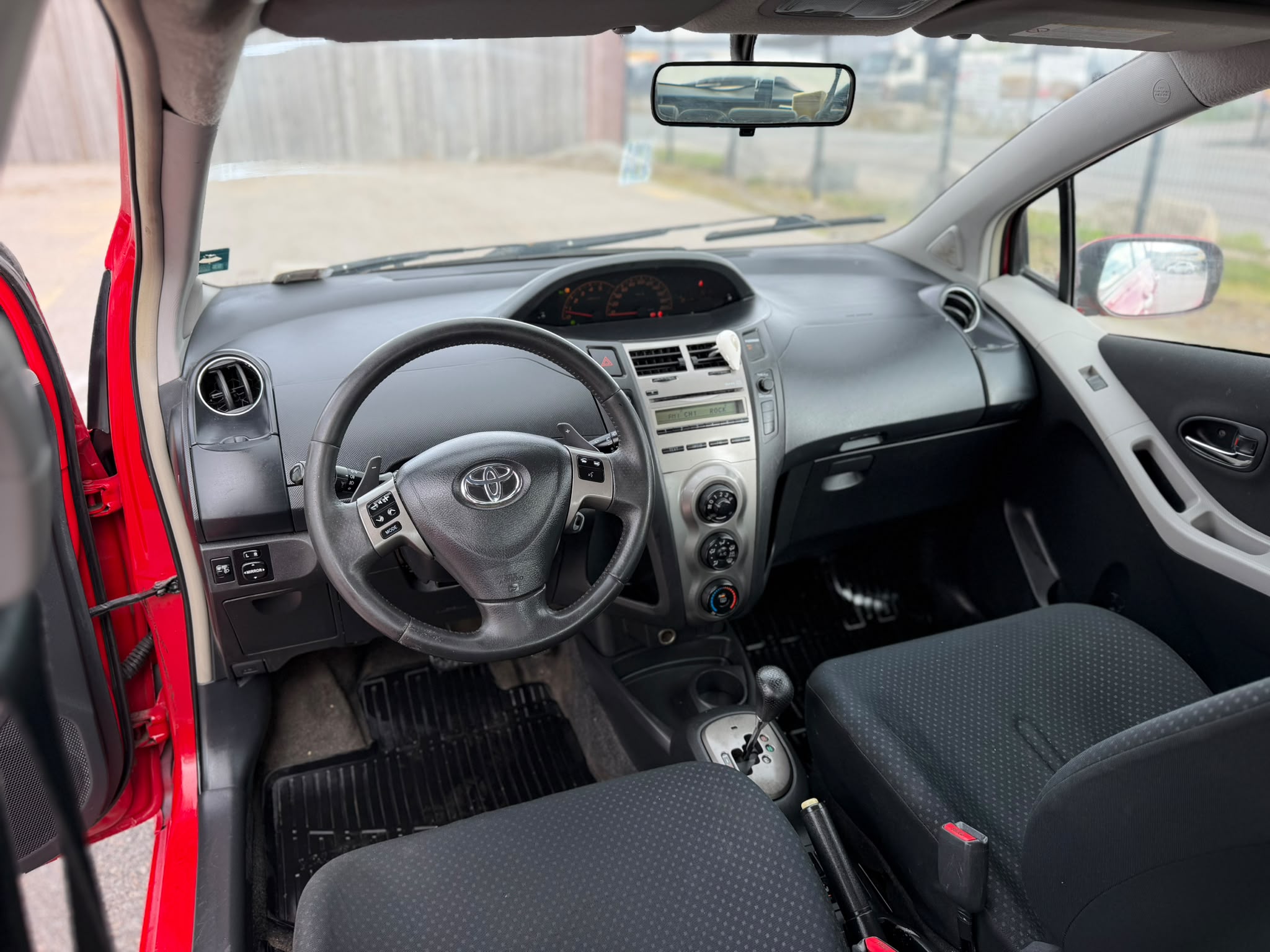Toyota Yaris 5-dörrar 1.4 D-4D MultiMode 2010, bild 7/10