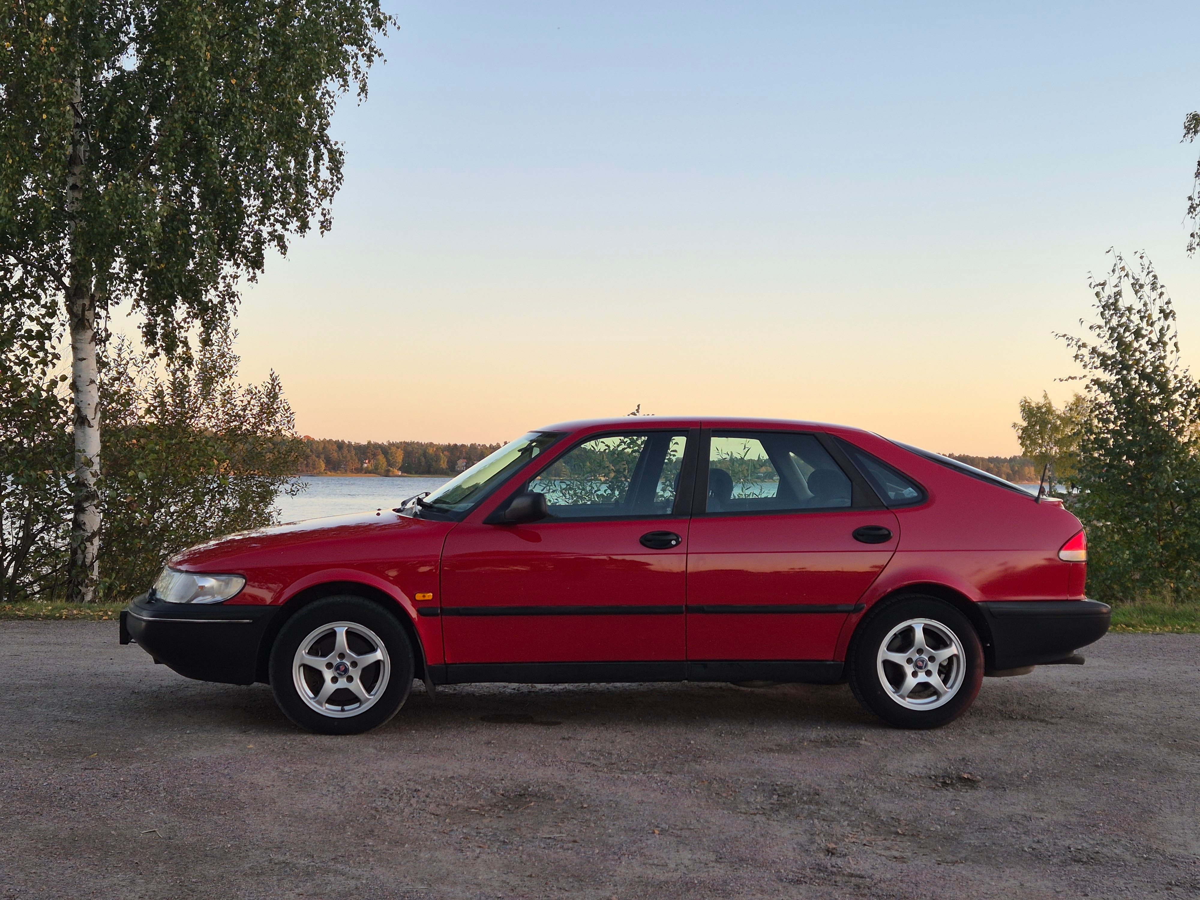 Saab 900 5-dörrar 2.0 Manuell 1997, bild 5/10