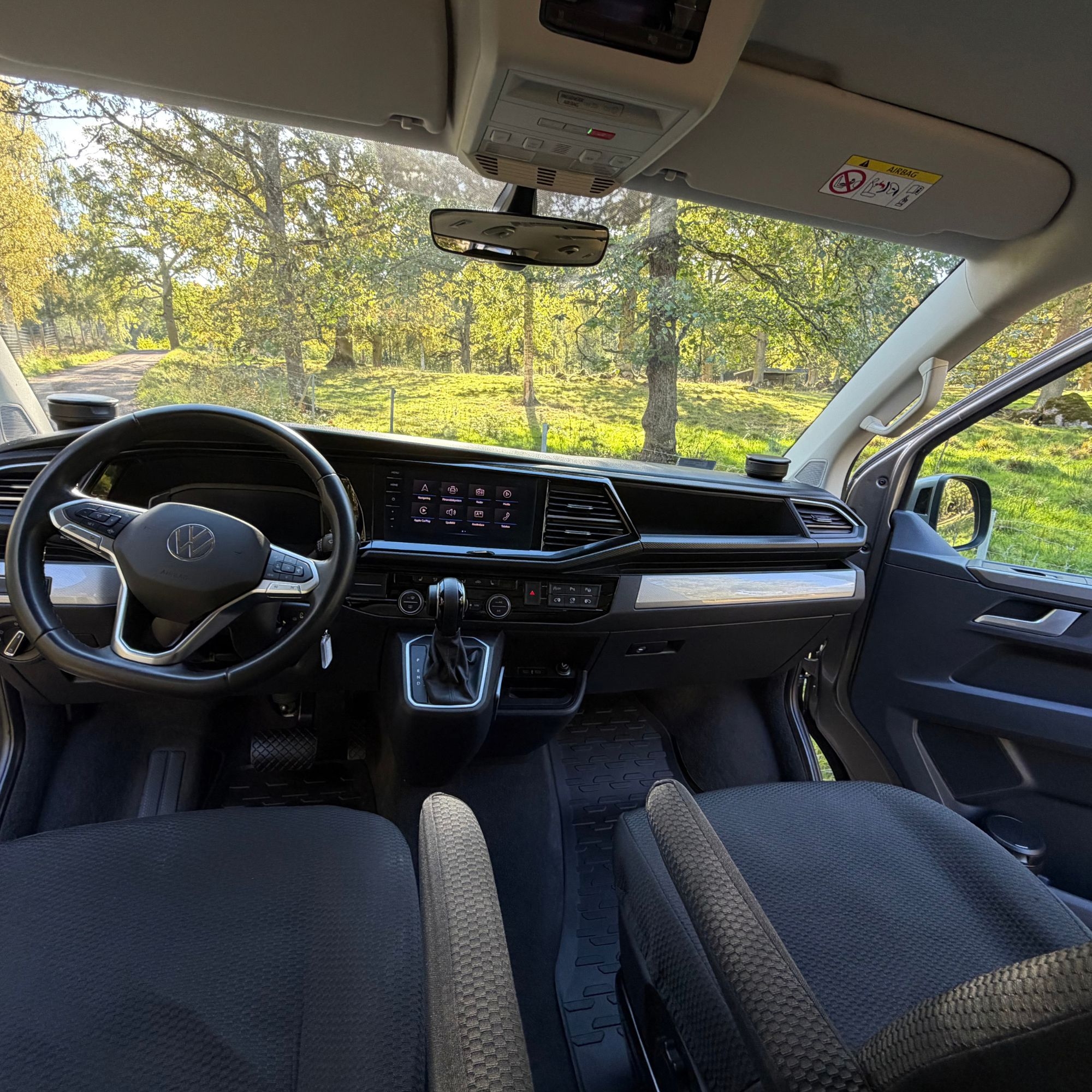 Volkswagen Multivan 2021, bild 3/10