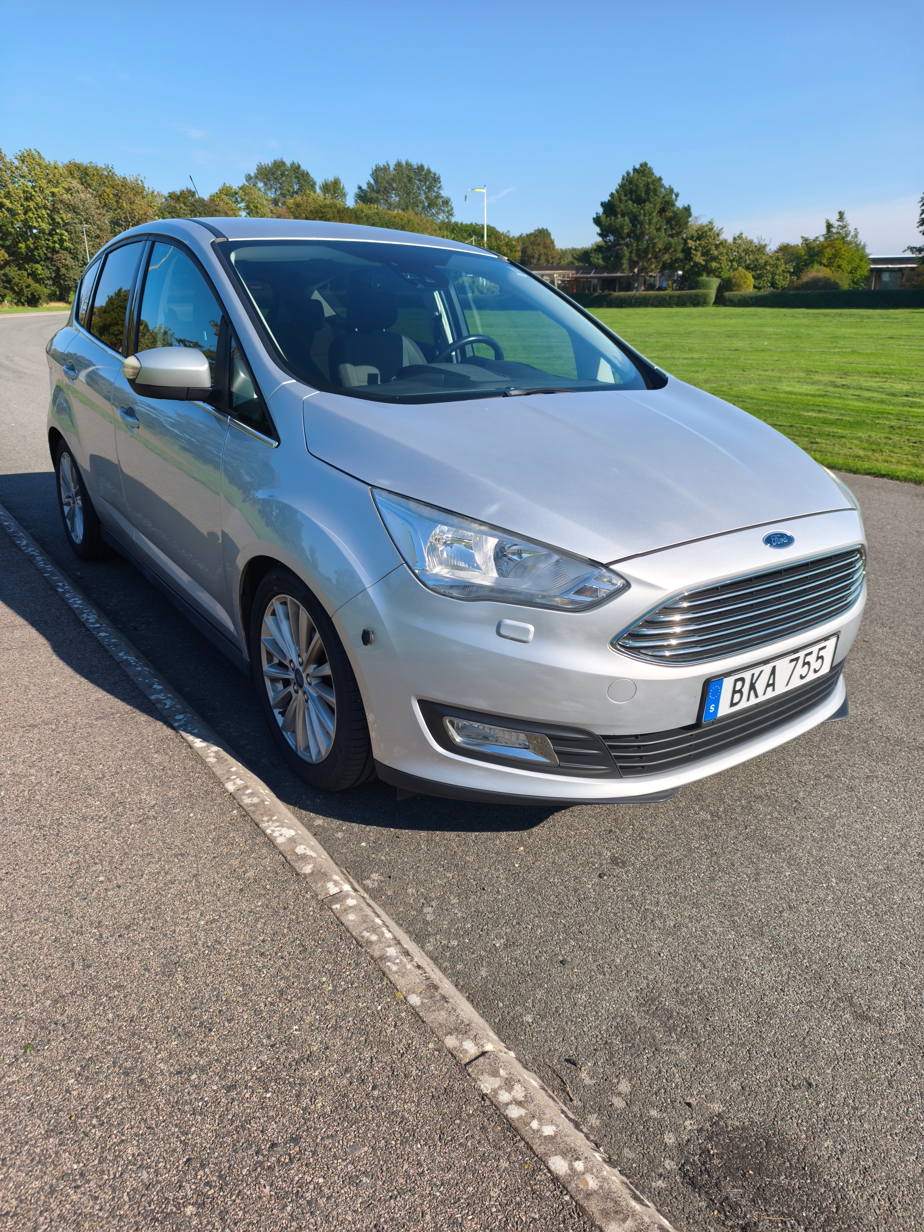 Ford C-MAX 1.0 EcoBoost Titanium 2016, bild 5/10