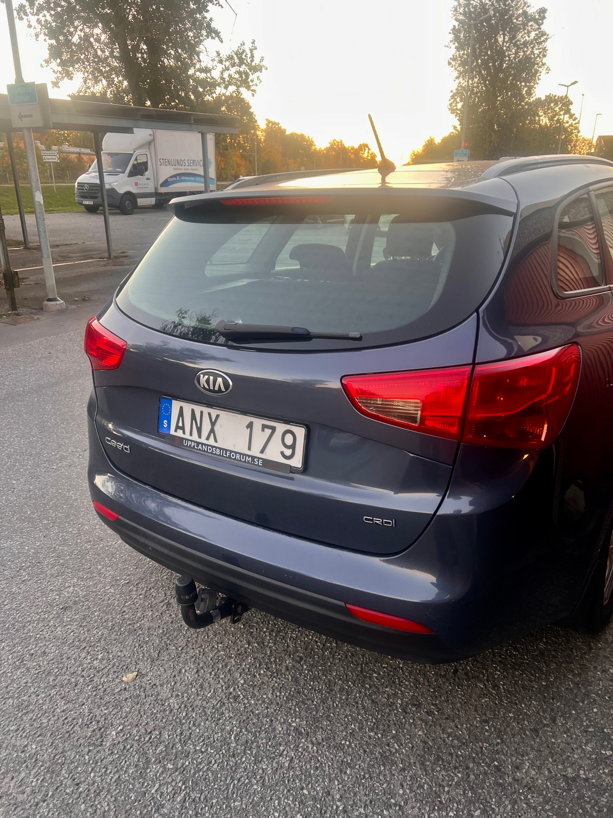 Kia Ceed _sw 1.4 CRDi Manuell 2014, bild 4/8