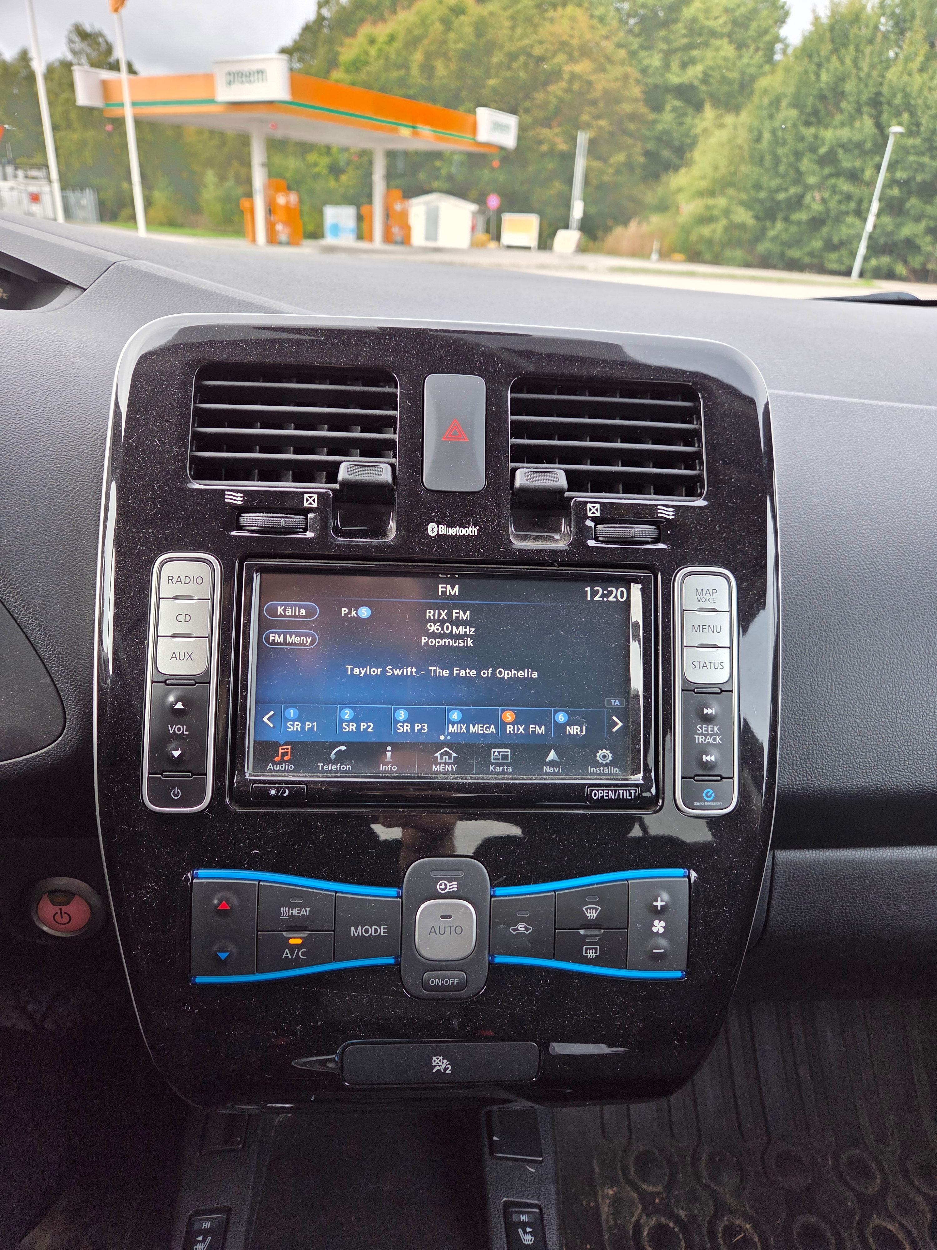 Nissan Leaf 24 kWh 2017, bild 5/6