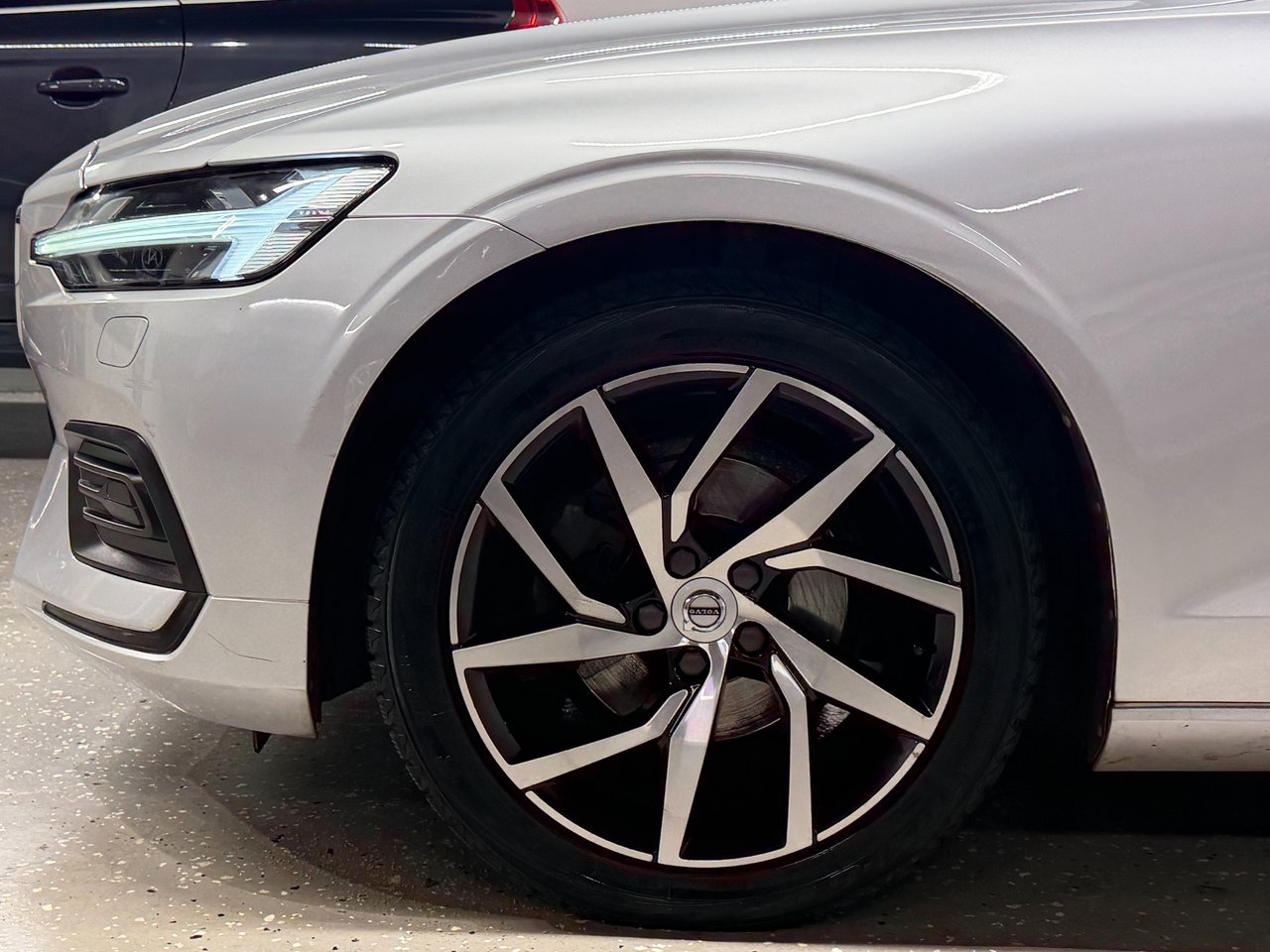 Volvo V60 D3 Momentum 2019, bild 6/10
