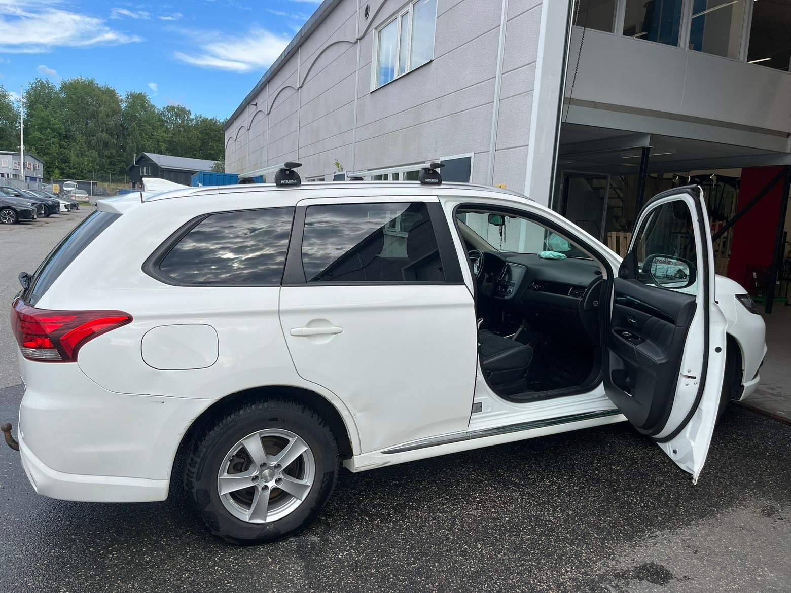 Mitsubishi Outlander 2017, bild 5/10