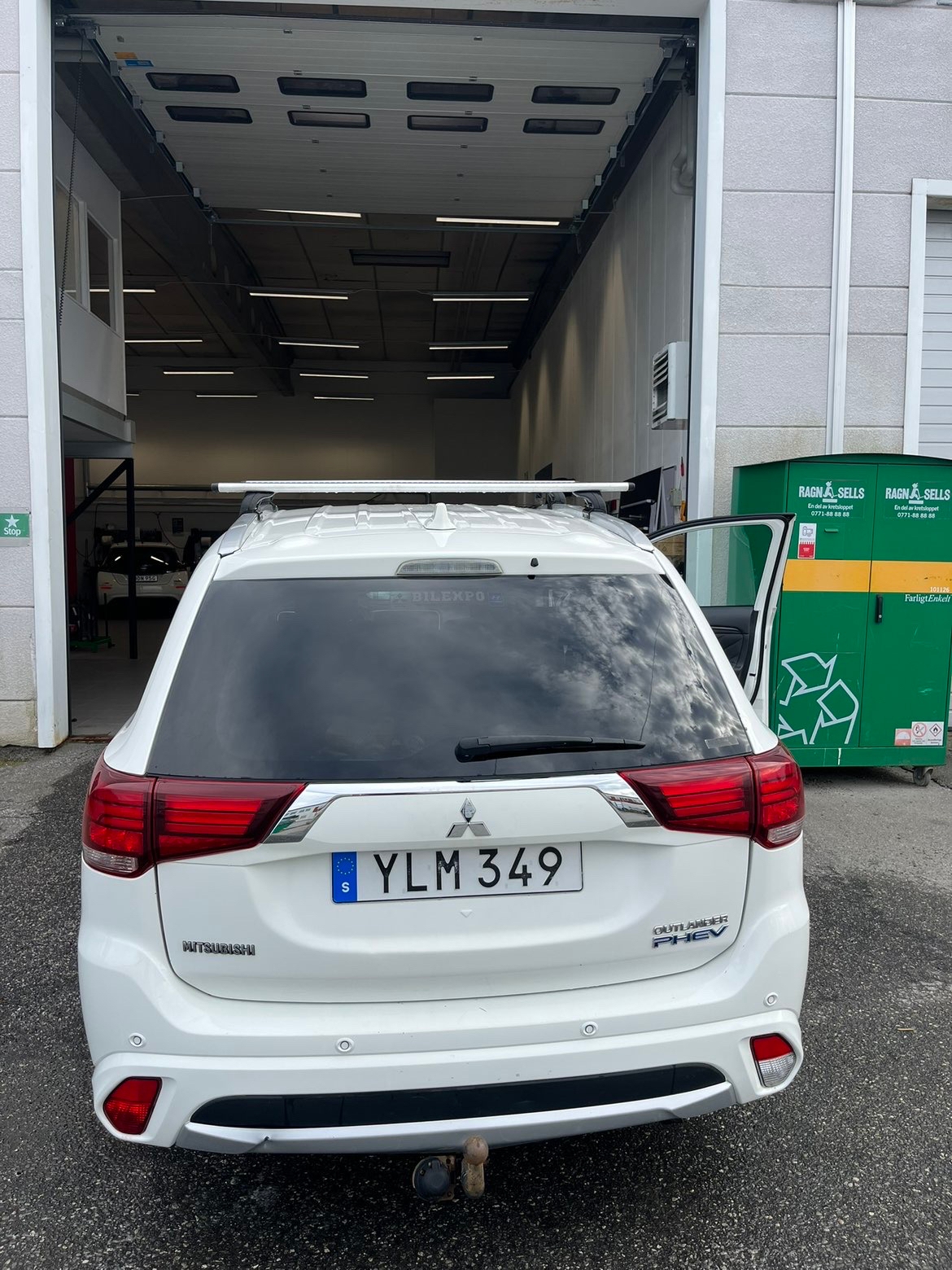 Mitsubishi Outlander 2017, bild 4/10