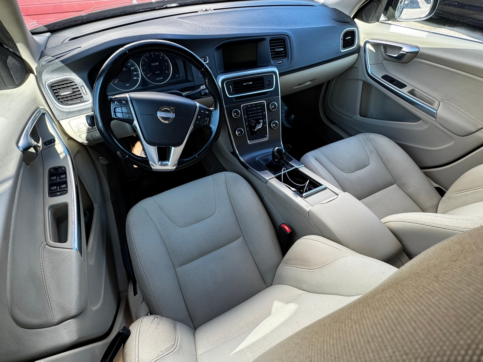 Volvo V60 D3 Manuell 2011, bild 5/6
