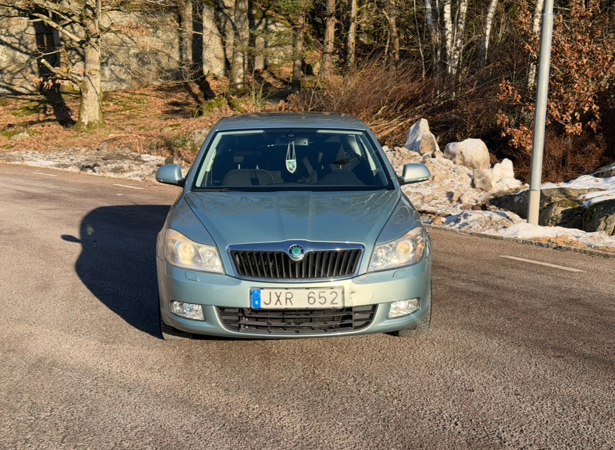 Skoda Octavia 1.4 TSI 2010, bild 6/10