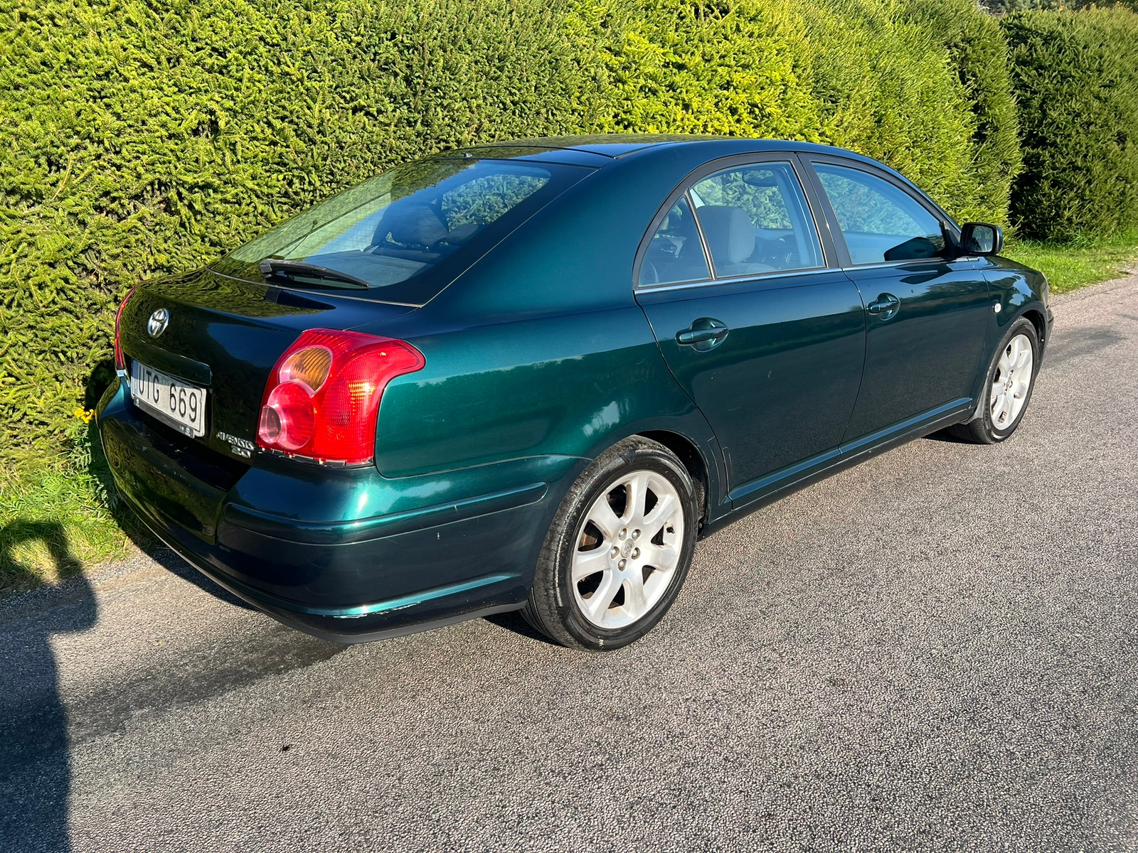 Toyota Avensis 2004, bild 3/5